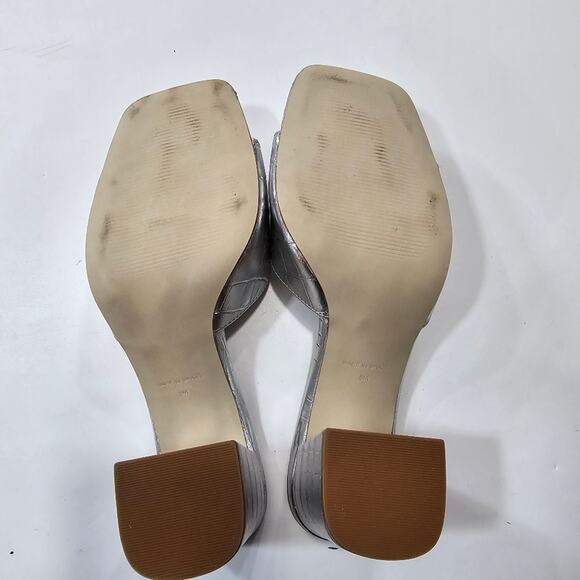 Steve Madden Alaya Sandal in Silver Croco Size 8 - Picture 7 of 11